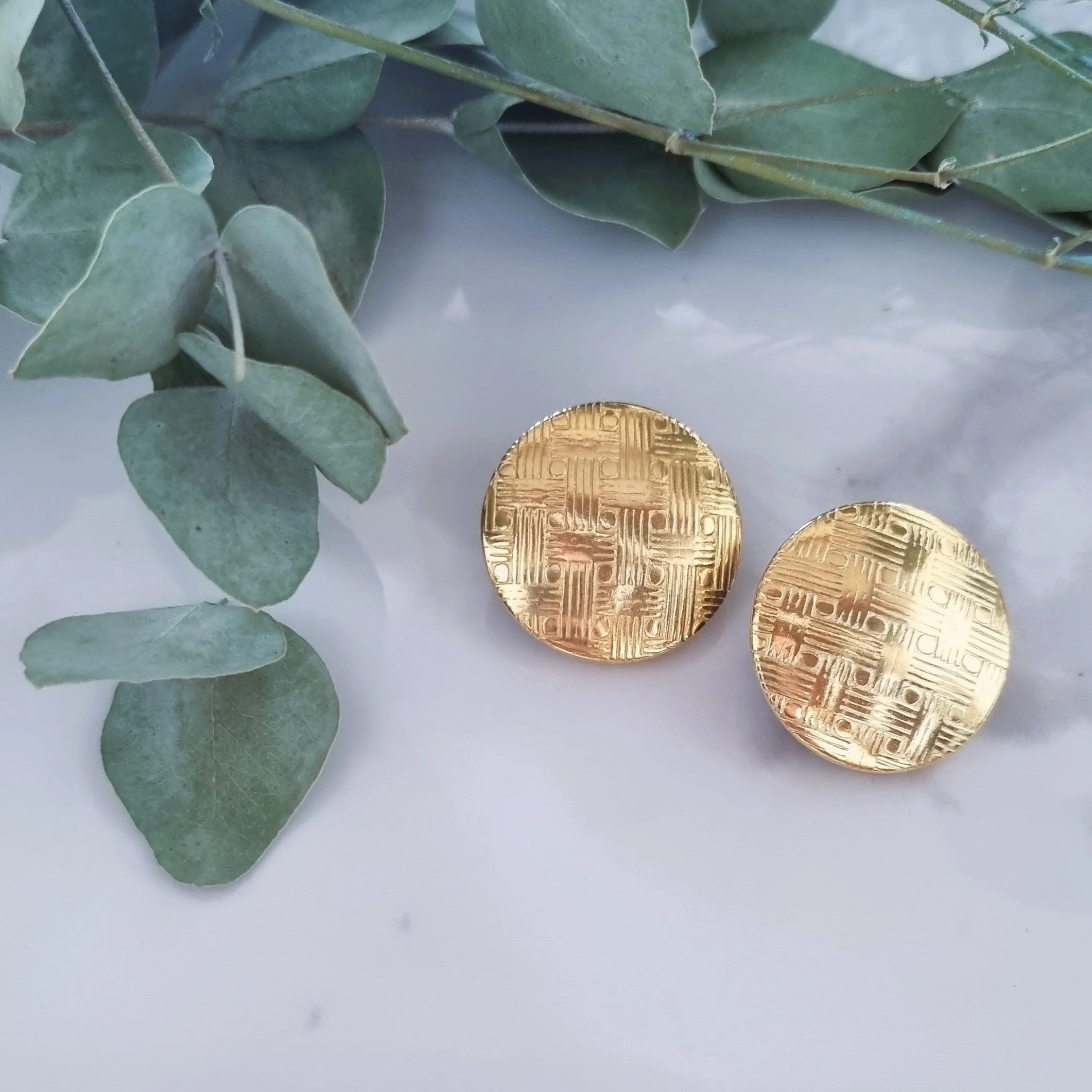 Vintage earrings - Textured